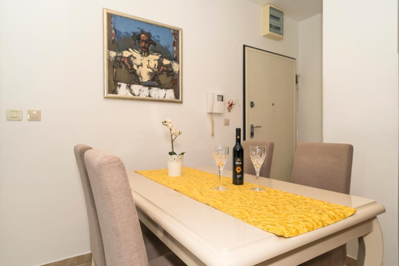 Luxury 1 Bedroom App Center&Balcony Free Parking Split Extérieur photo